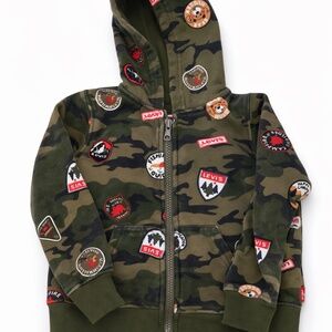 ✨ Rare Levi’s Camo Patch Hoodie 2T | Limited Edition | Worn Once